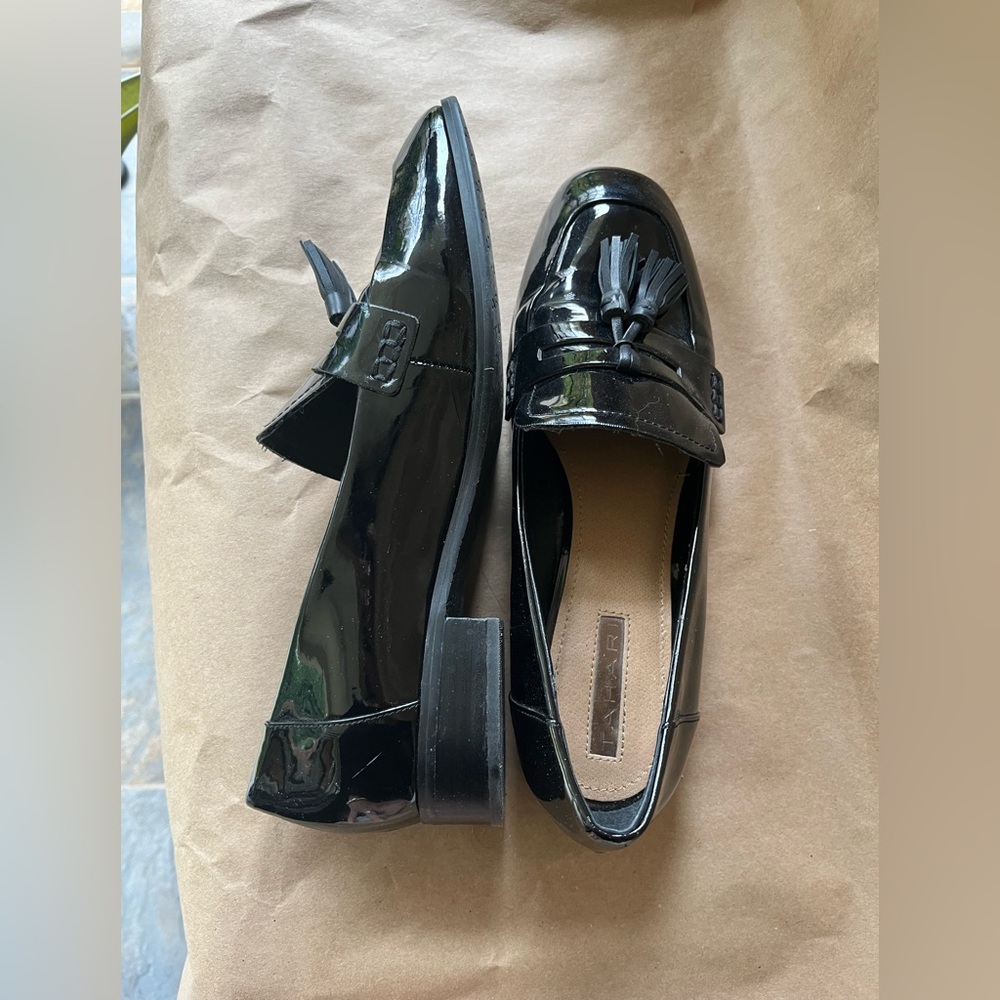 Tahari Tina tassel, black patent leather loafer size 7 1/2. Trending.